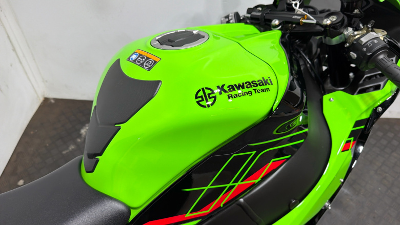 Kawasaki Ninja Zx 10 ZX1002LPFAN (23MY)